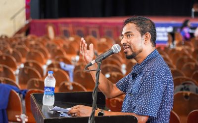 DABAL Chairman addressing audience at Maharagama Youth Centre